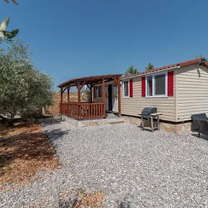 olive-grove-camping-house.splithotels.org/